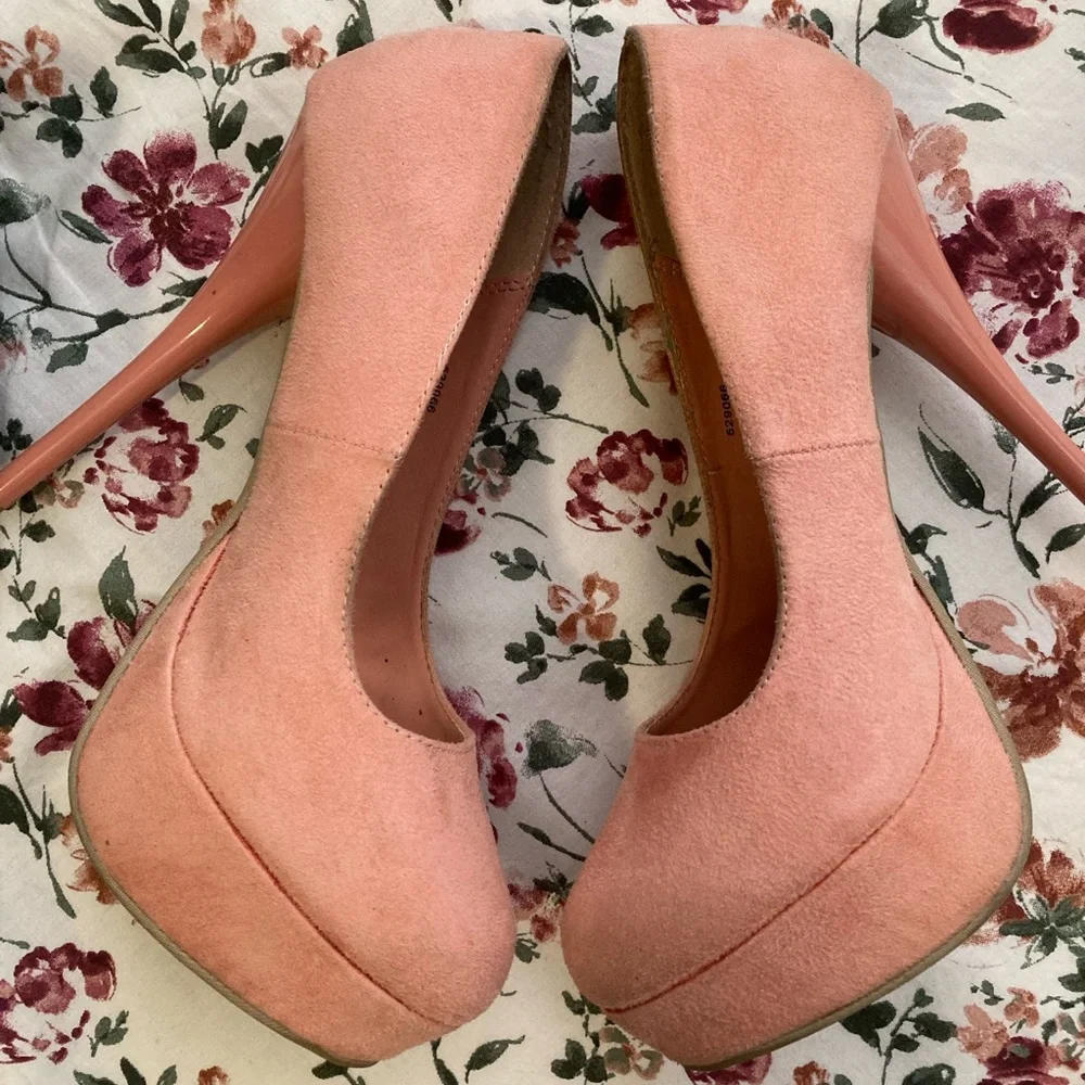 2 for 1 👠👠 Heals Bundle - Picture 3 of 16
